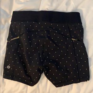 Size 4 lulu lemon spandex
